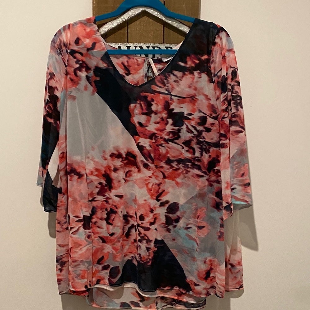 Jennifer Lopez Pink and Black Floral Blouse